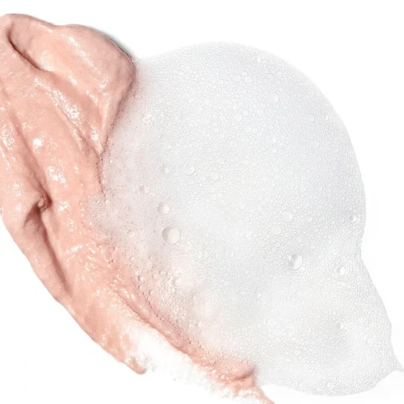 Kate Somerville EradiKate® 3% Sulfur Daily Foaming Cleanser 4 Fl Oz. - Picture 2 of 7